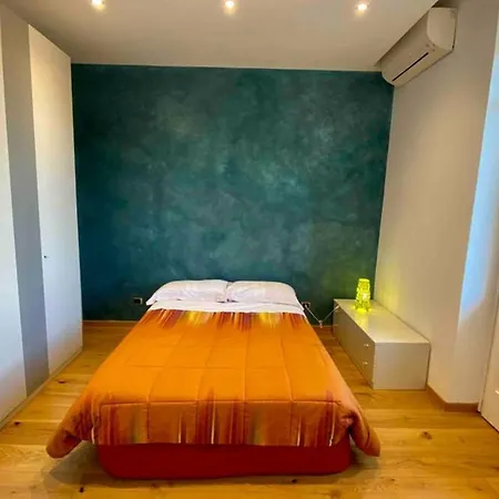 Lägenhet Alba Suite Alba (Piedmont)